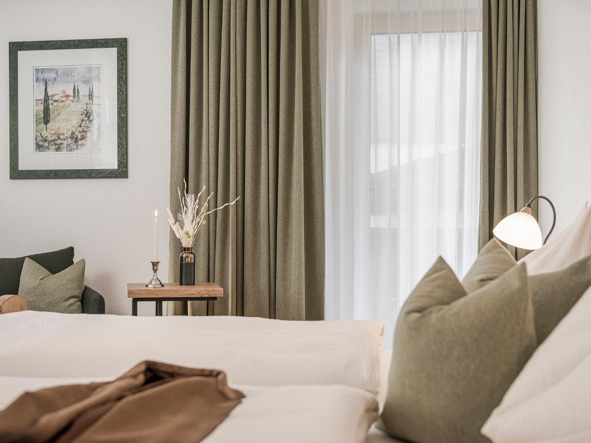 Haus Christine Hotell Ried im Zillertal Exteriör bild