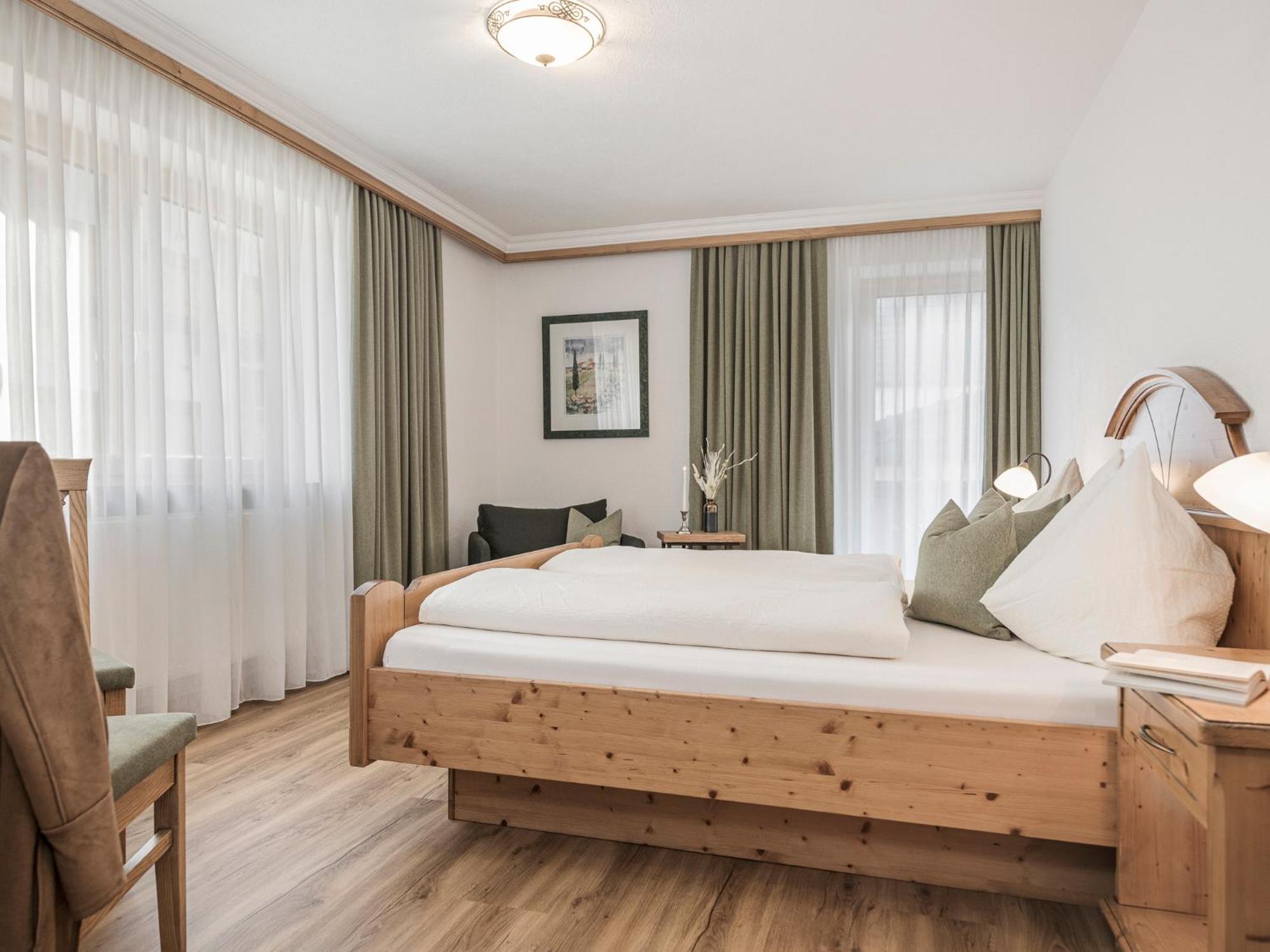 Haus Christine Hotell Ried im Zillertal Exteriör bild